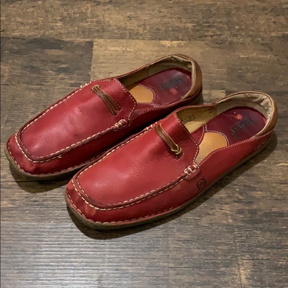 Born red leather slides sz 7.5